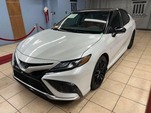 2023 Toyota Camry Hybrid XSE