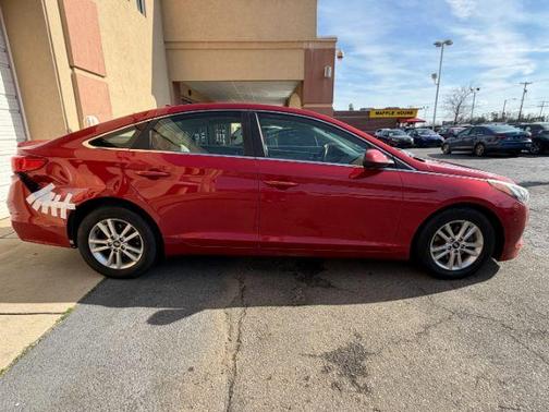 2017 Hyundai SONATA Base