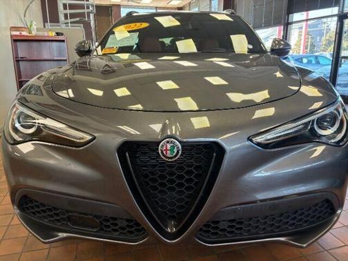 2022 Alfa Romeo Stelvio Sprint