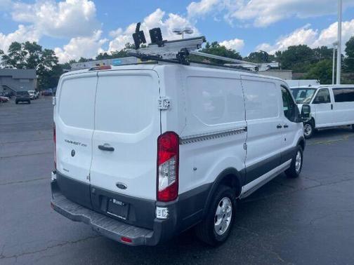 2017 Ford Transit-250 Base