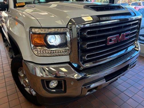 2018 GMC Sierra 2500 SLT