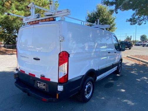 2017 Ford Transit-250 Base