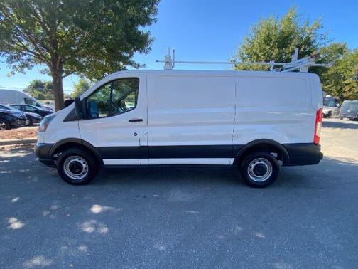2017 Ford Transit-250 Base