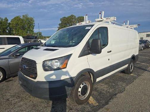 2017 Ford Transit-250 Base