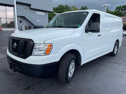 2019 Nissan NV Cargo NV2500 HD SV V6/SV V8