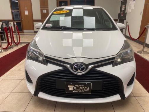 2015 Toyota Yaris L