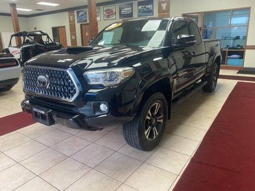 2019 Toyota Tacoma TRD Sport