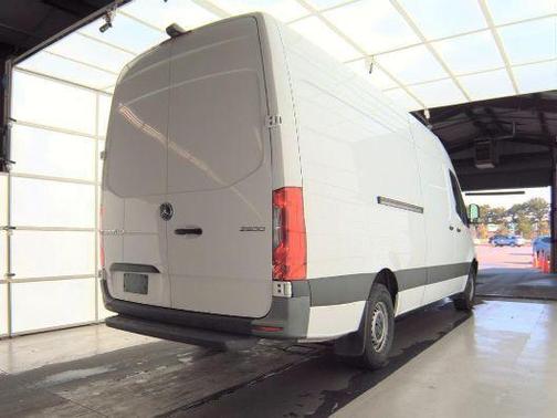 2022 Mercedes-Benz Sprinter 2500 HIGH ROOF I4