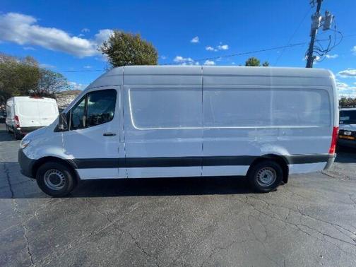 2022 Mercedes-Benz Sprinter 2500 HIGH ROOF I4