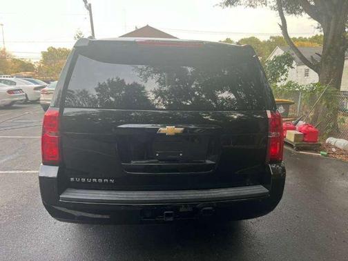 2017 Chevrolet Suburban LT