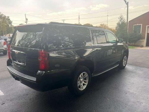 2017 Chevrolet Suburban LT