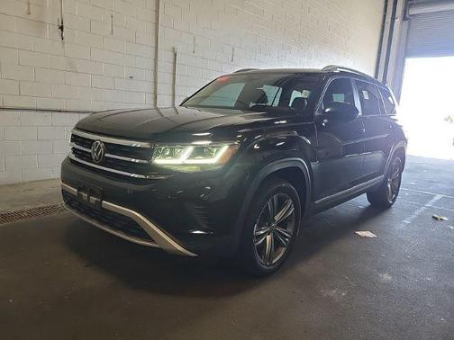 Deep Black Pearl Effect 2021 Volkswagen Atlas 3.6L SEL