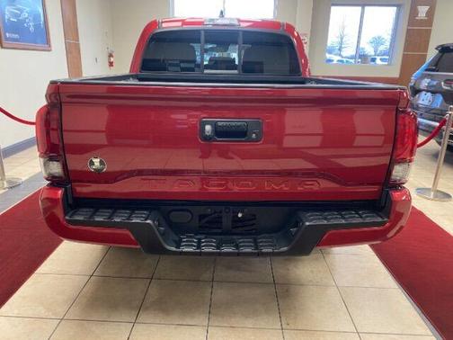 2022 Toyota Tacoma SR5