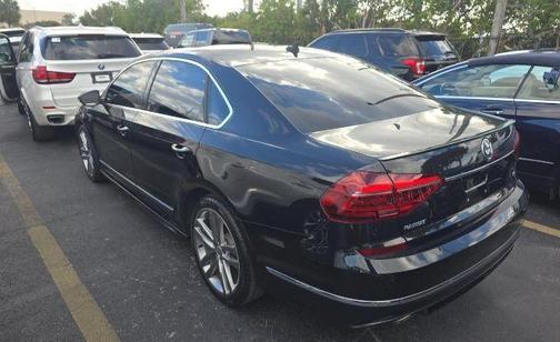 2019 Volkswagen Passat 2.0T SE R-Line