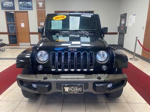 2016 Jeep Wrangler Unlimited Sahara