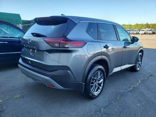 Gun Metallic 2023 Nissan Rogue S