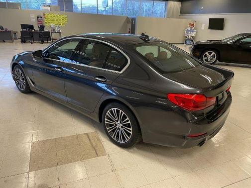 2018 BMW 530 i