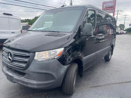 2020 Mercedes-Benz Sprinter 1500 Standard Roof