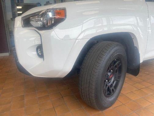 2021 Toyota 4Runner Venture