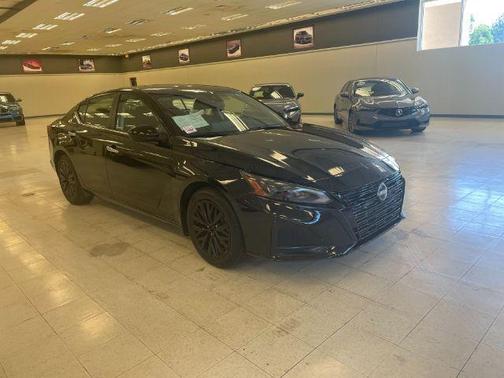 Black 2025 Nissan Altima SV