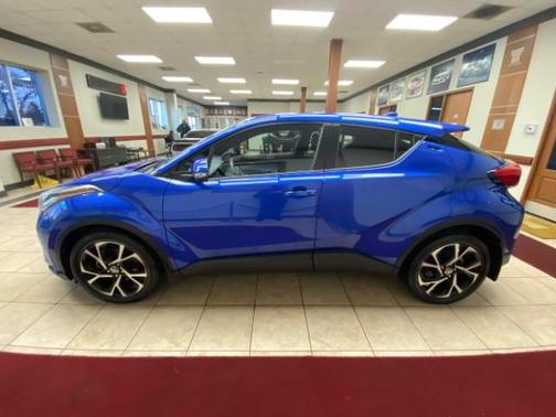 2020 Toyota C-HR XLE