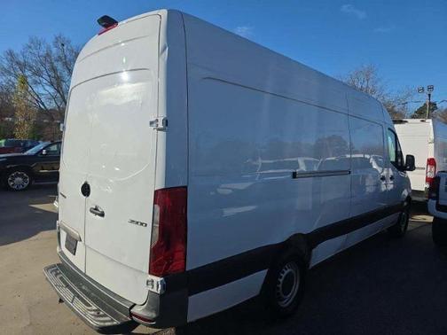 2023 Mercedes-Benz Sprinter 2500 HIGH ROOF 4-CYL GAS