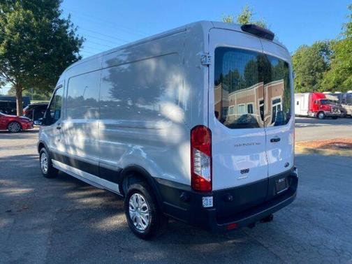2018 Ford Transit-350 148 WB Medium Roof Cargo