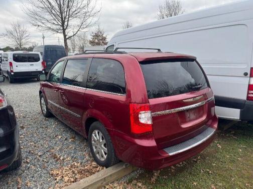 2011 Chrysler Town & Country Touring-L