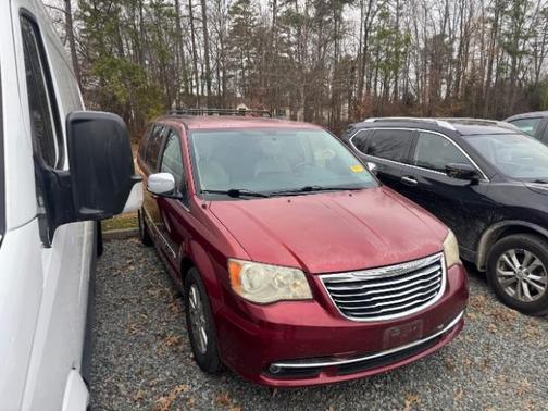 2011 Chrysler Town & Country Touring-L