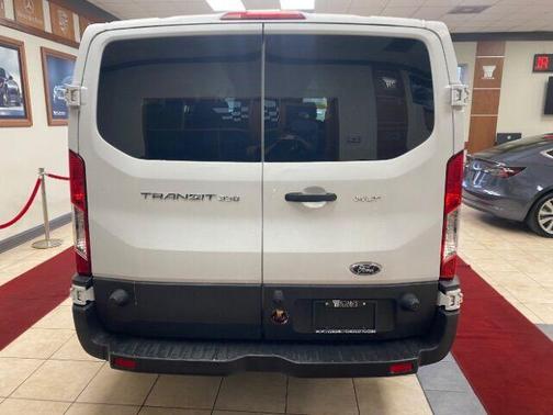2015 Ford Transit-350 XLT