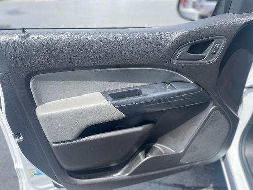 2017 Chevrolet Colorado WT