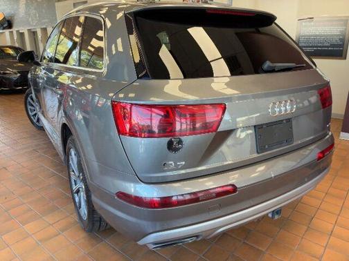 2018 Audi Q7 2.0T Premium Plus