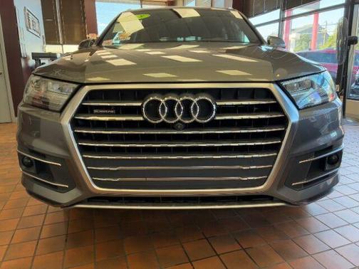 2018 Audi Q7 2.0T Premium Plus