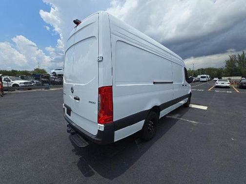 2024 Mercedes-Benz Sprinter 3500 High Roof