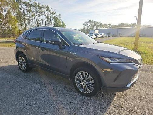 Coastal Gray Metallic 2021 Toyota Venza Limited