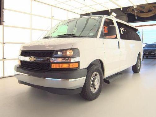 2019 Chevrolet Express 3500 LT