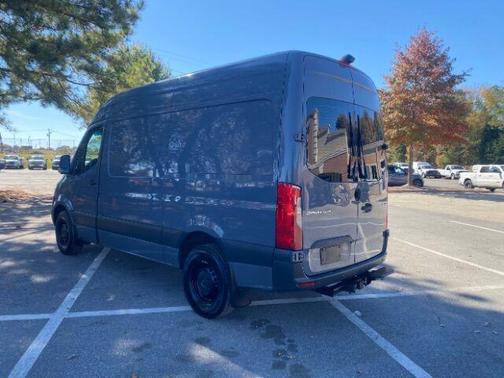 2022 Mercedes-Benz Sprinter 2500 Standard Roof