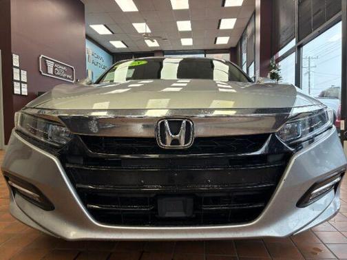 2018 Honda Accord Hybrid EX