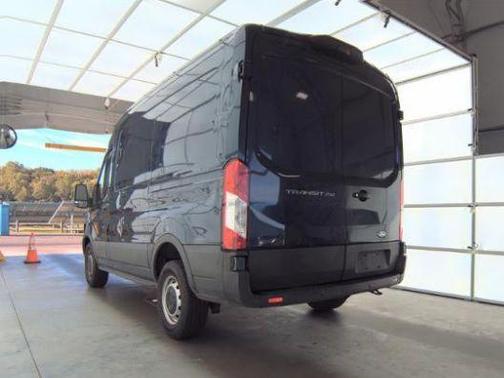 2019 Ford Transit-250 130 WB Medium Roof Cargo