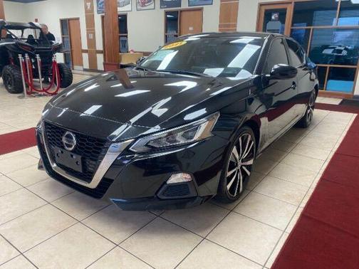 2021 Nissan Altima 2.5 SR