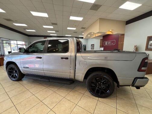 Billet Silver Metallic Clearcoat 2024 RAM 1500 Laramie