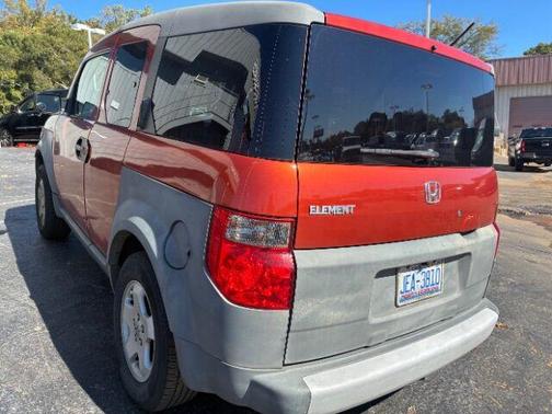 2005 Honda Element LX