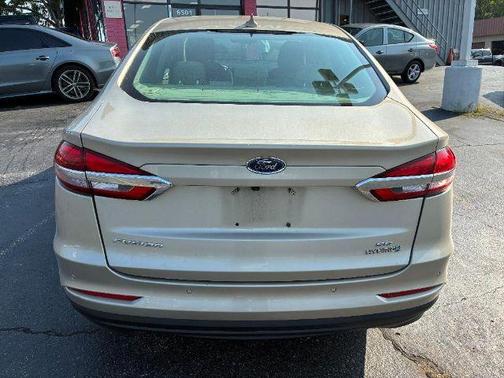 2019 Ford Fusion Hybrid SE