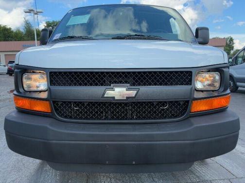 2012 Chevrolet Express 3500 LS