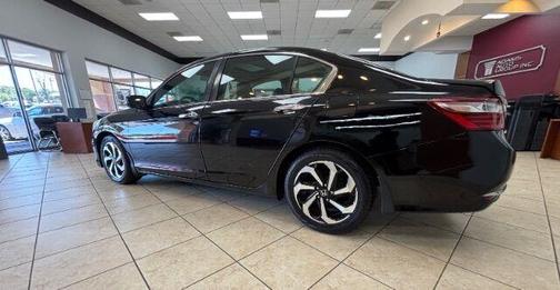 Crystal Black Pearl 2017 Honda Accord EX