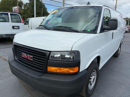 2023 GMC Savana 2500 Work Van
