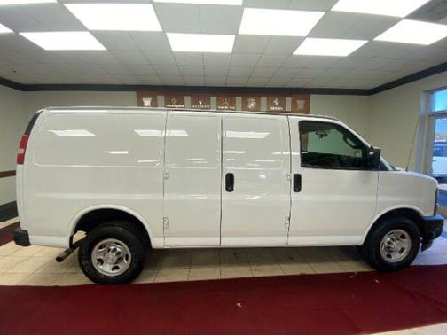 2017 Chevrolet Express 2500 Work Van