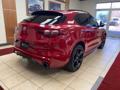 2023 Alfa Romeo Stelvio Ti