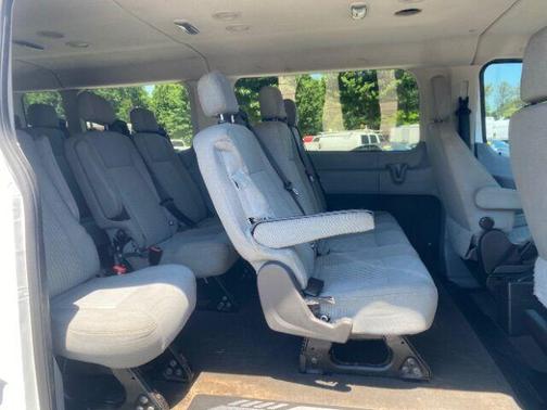 Oxford White 2015 Ford Transit-350 XLT