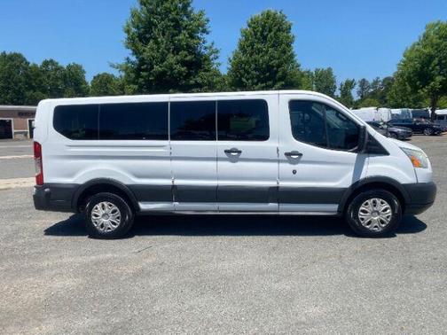 Oxford White 2015 Ford Transit-350 XLT